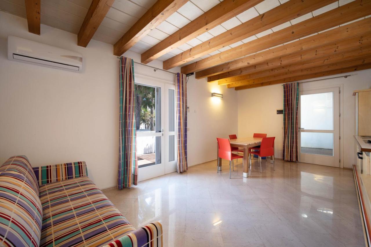 Wepuglia - Residence Calapaura Polignano a Mare Extérieur photo